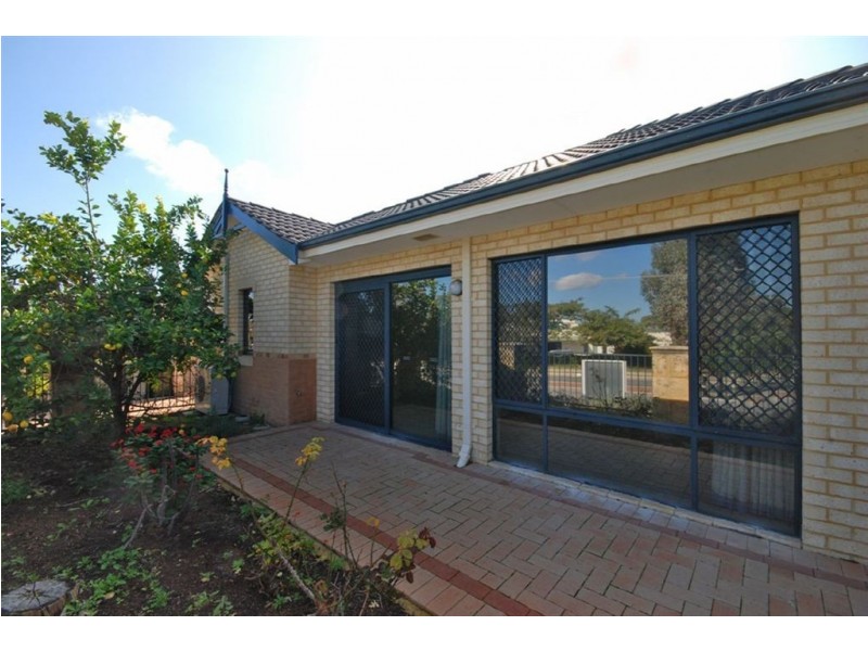 4/86 Ellersdale Avenue, Warwick WA 6024