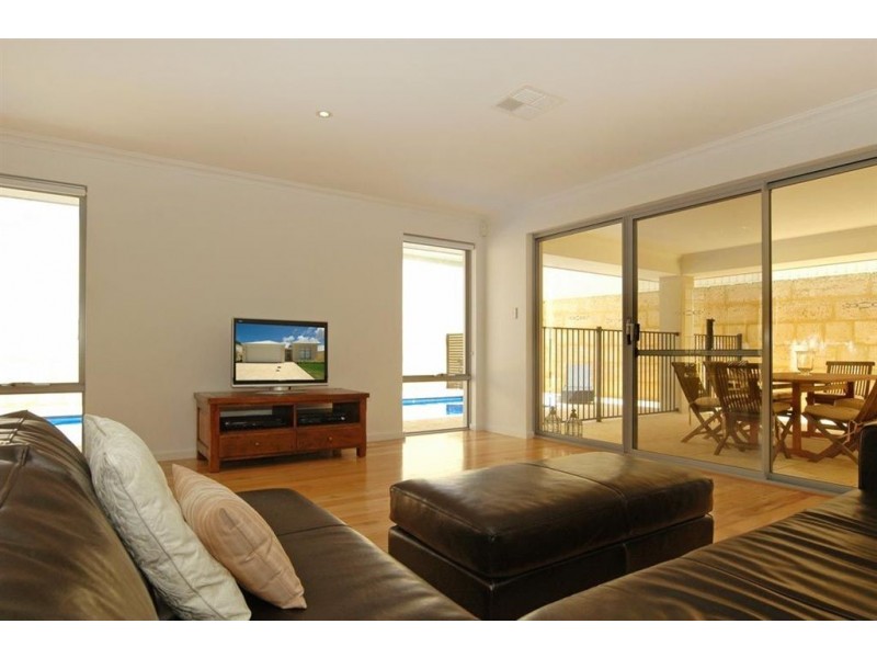 34 Solymar Circle, Burns Beach WA 6028