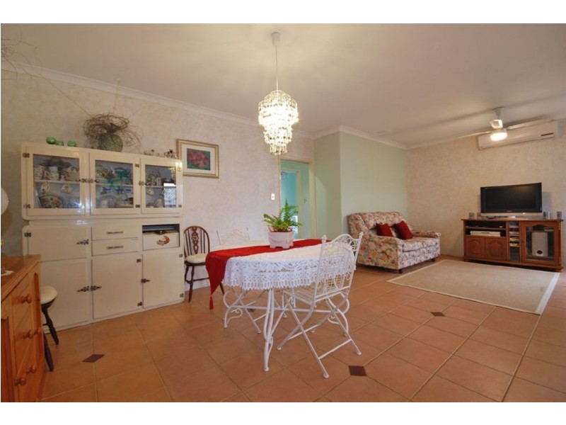 19 Wildflower Circle, Ellenbrook WA 6069