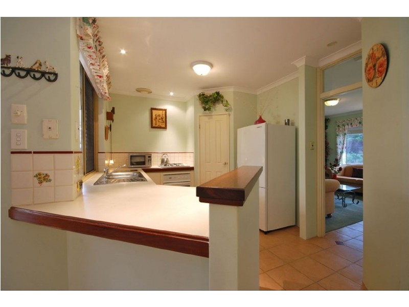 19 Wildflower Circle, Ellenbrook WA 6069