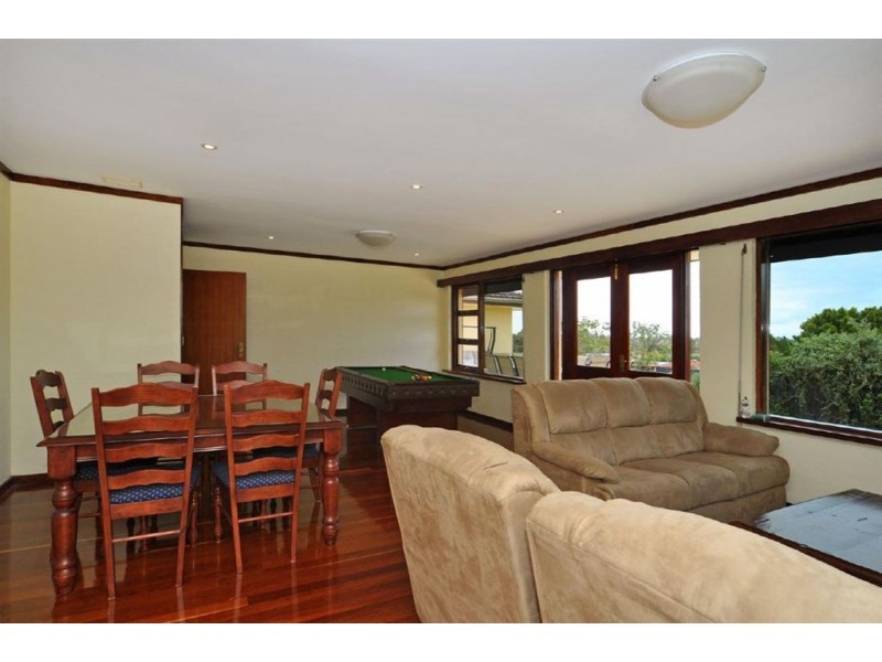 5 Oyster Court, Craigie WA 6025