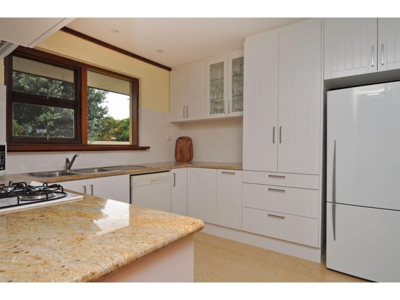 5 Oyster Court, Craigie WA 6025