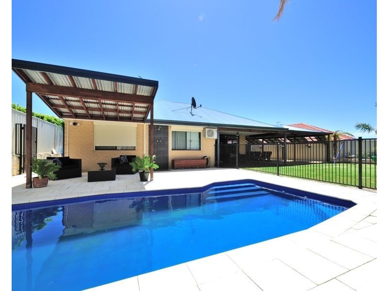 31 Glomach Circuit, Kinross WA 6028