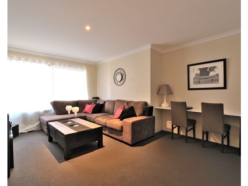 31 Glomach Circuit, Kinross WA 6028
