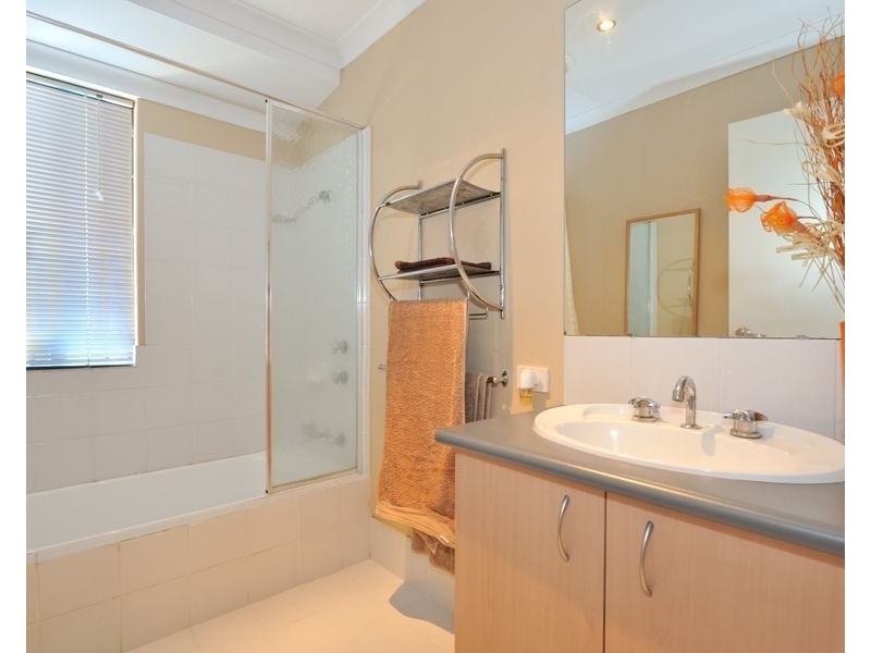 31 Glomach Circuit, Kinross WA 6028