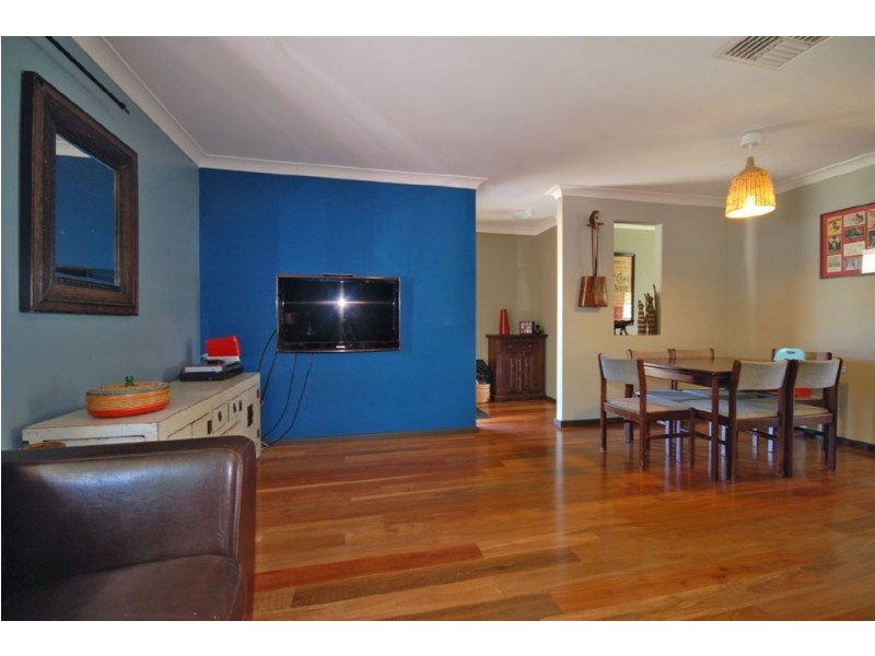 9 Fantome Road, Craigie WA 6025