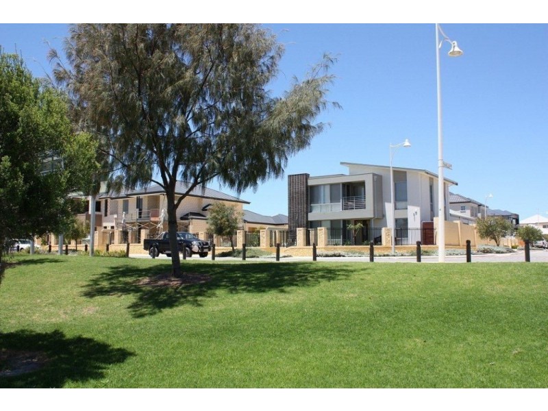 66 Grand Ocean Entrance, Burns Beach WA 6028