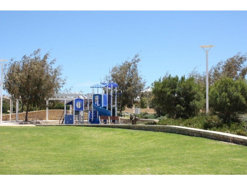 66 Grand Ocean Entrance, Burns Beach WA 6028