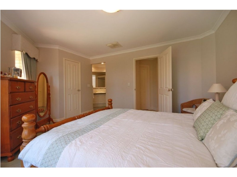 18 Narran Close, Edgewater WA 6027