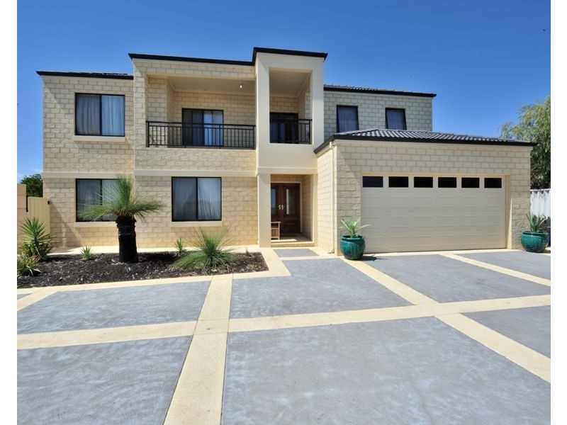 65 Herreshoff Ramble, Ocean Reef WA 6027