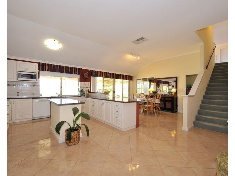 32 Westra Way, Ocean Reef WA 6027