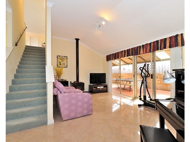 32 Westra Way, Ocean Reef WA 6027