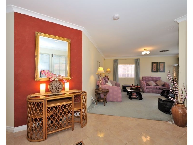 32 Westra Way, Ocean Reef WA 6027