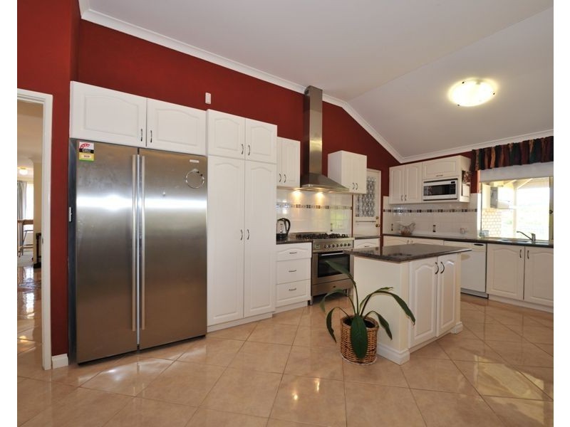 32 Westra Way, Ocean Reef WA 6027