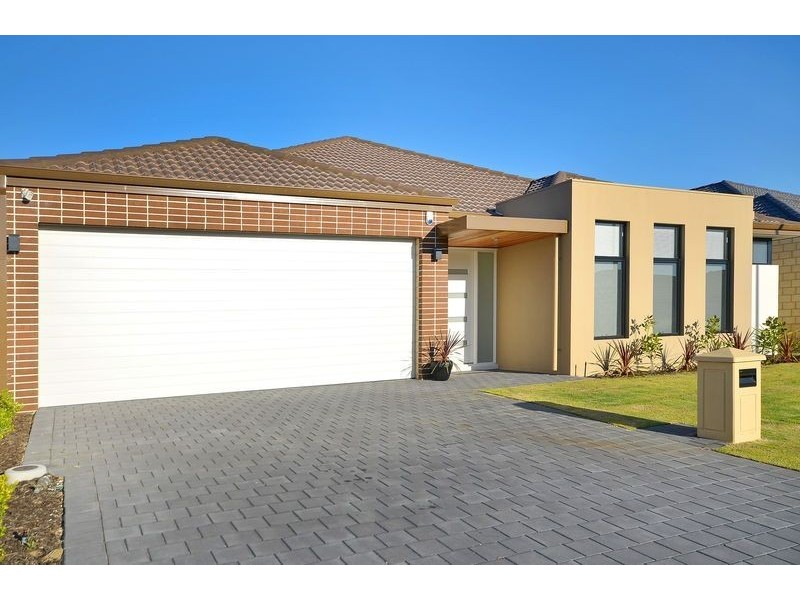 7 Cass Boulevard, Darch WA 6065