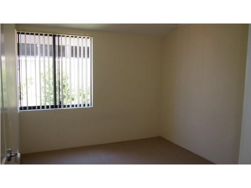 71 Cooper Street, Madeley WA 6065