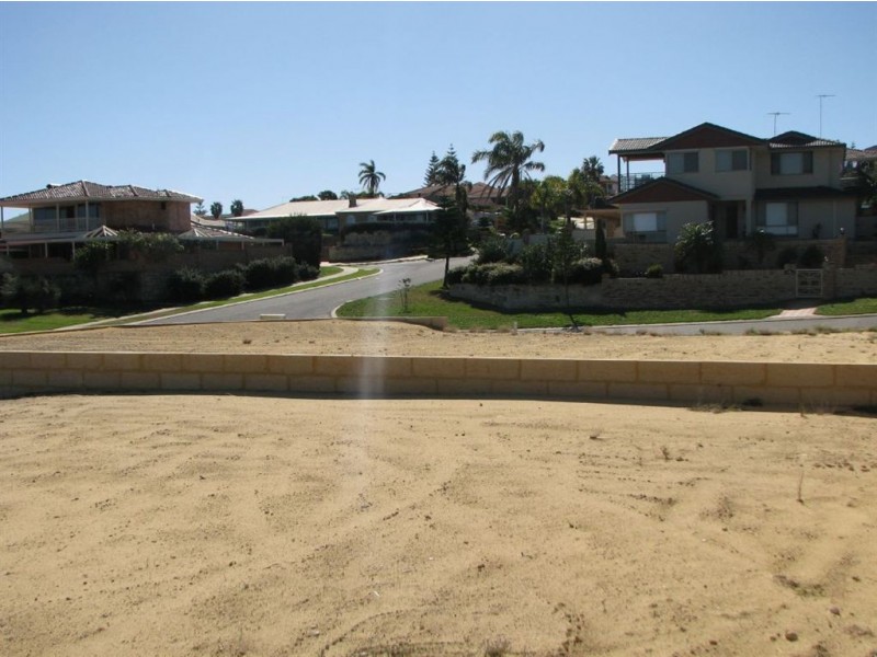 2 Courageous Place, Ocean Reef WA 6027