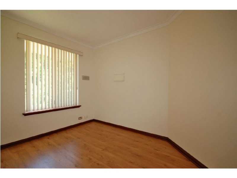 6 Passerine Close, Edgewater WA 6027