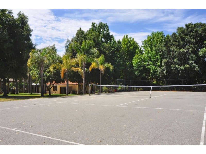 65 Wildflower Drive, Carramar WA 6031