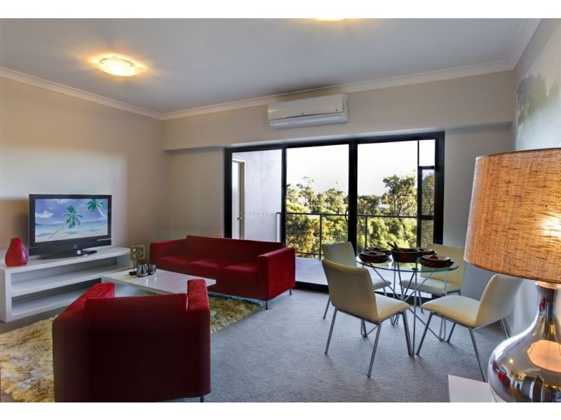 2 Molloy Promenade, Joondalup WA 6027