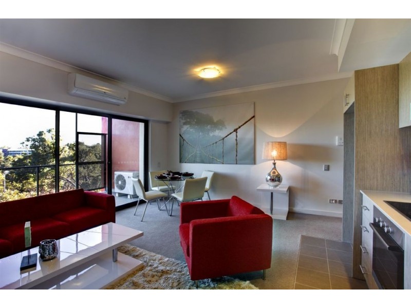 2 Molloy Promenade, Joondalup WA 6027