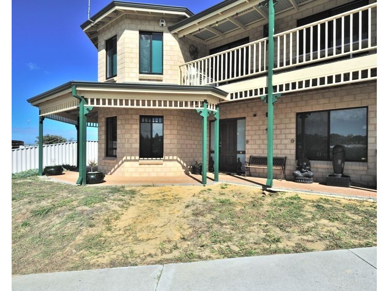 37 Graham Road, Quinns Rocks WA 6030