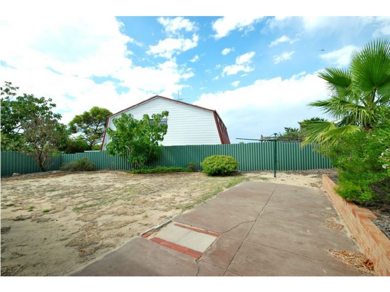 24 Voyage Road, Heathridge WA 6027