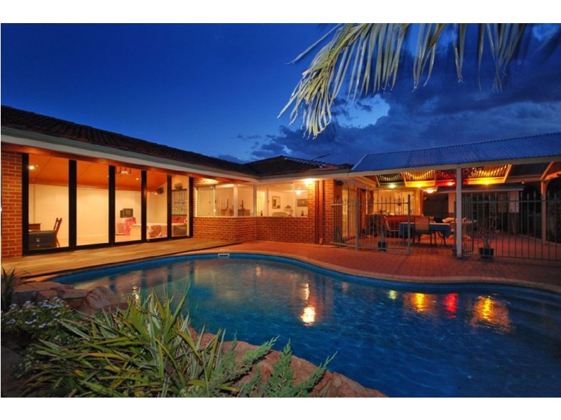 101 Caledonia Avenue, Currambine WA 6028