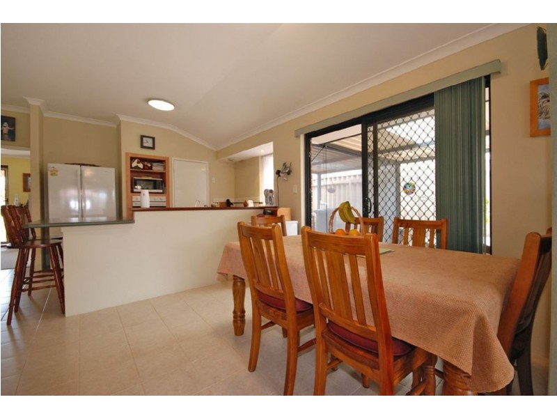 3 Eversden Crescent, Butler WA 6036