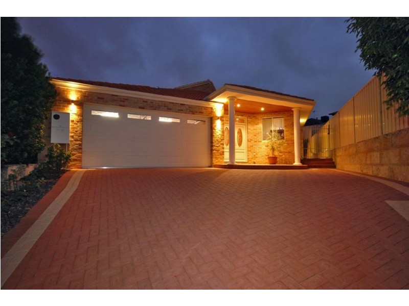 20 Manitoba Court, Joondalup WA 6027