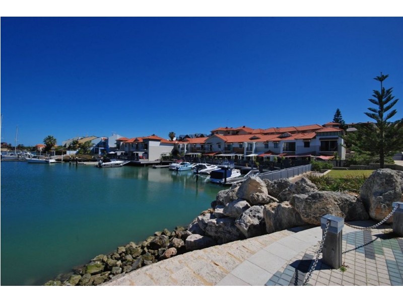 11/14 Itea Place, Mindarie WA 6030