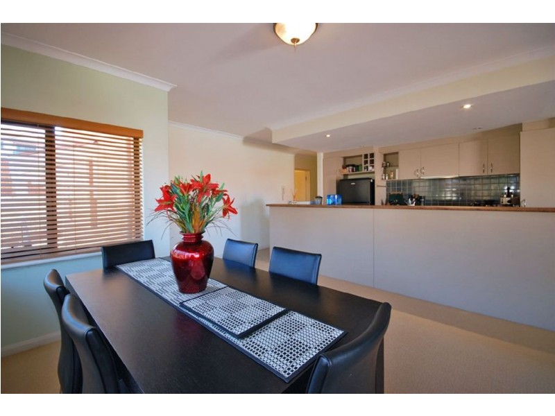 11/14 Itea Place, Mindarie WA 6030