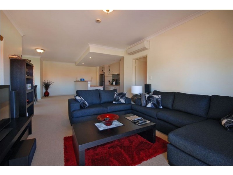 11/14 Itea Place, Mindarie WA 6030