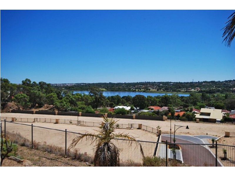 46 Lakeview Drive, Edgewater WA 6027