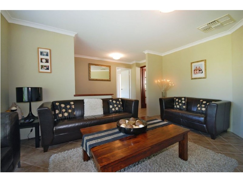 3 Tandou Court, Edgewater WA 6027