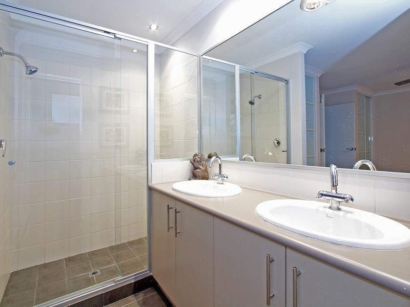 22 Hopewell Pass, Carramar WA 6031