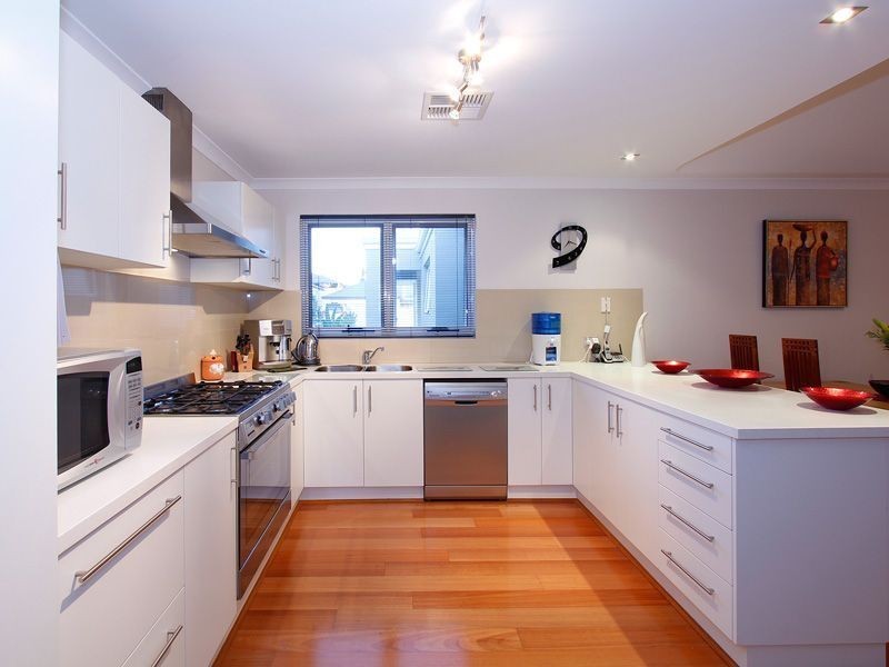 22 Hopewell Pass, Carramar WA 6031