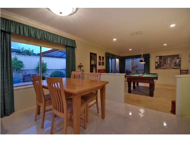 19 Oakland Hills Boulevard, Currambine WA 6028