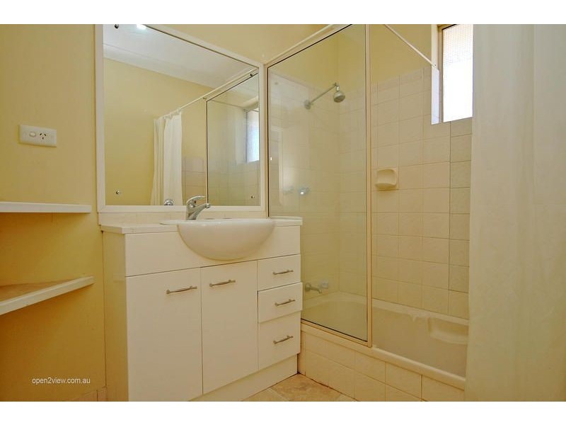 16 Mitchell Place, Two Rocks WA 6037