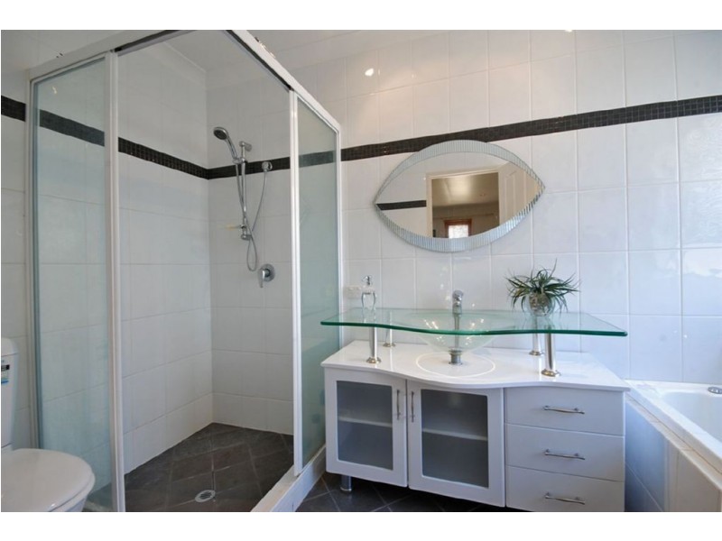 46 Lakeview Drive, Edgewater WA 6027