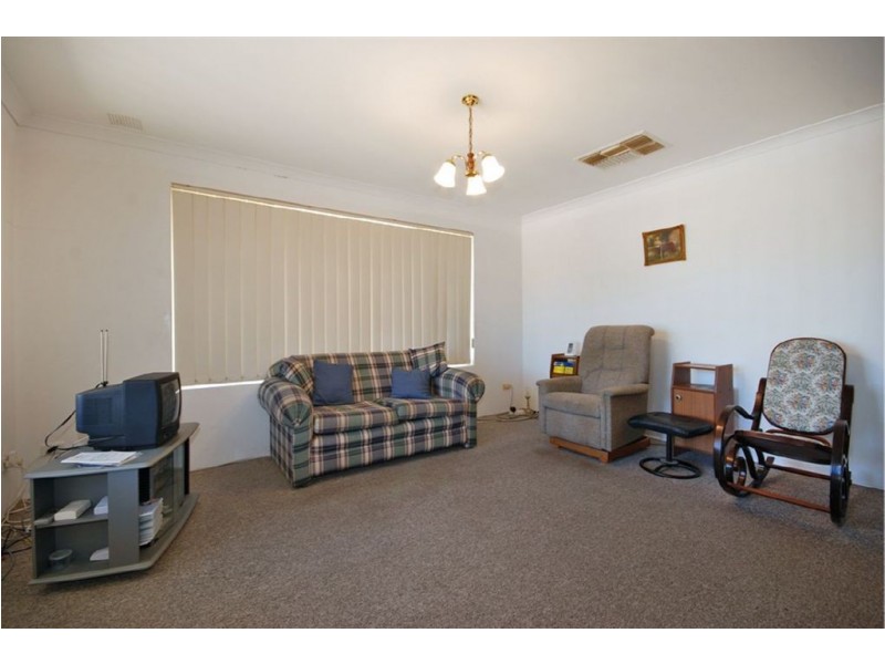 36 Oakland Hills Boulevard, Currambine WA 6028