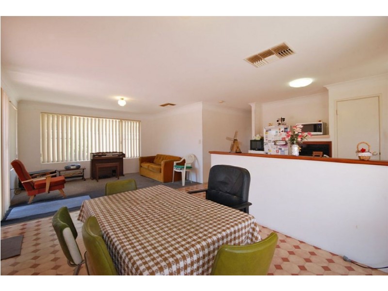 36 Oakland Hills Boulevard, Currambine WA 6028