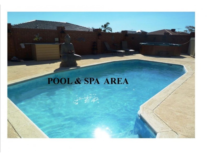 45 Merrang Circuit, Carramar WA 6031