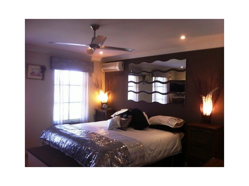 45 Merrang Circuit, Carramar WA 6031