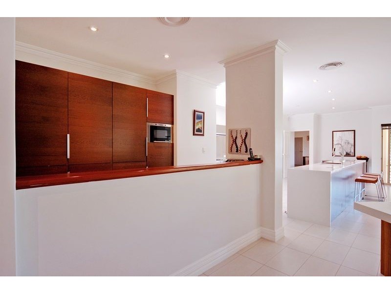 157 Lakelands Drive, Gnangara WA 6077
