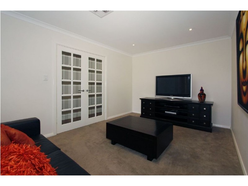 22 Venice Entrance, Iluka WA 6028