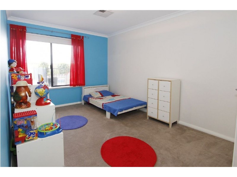 22 Venice Entrance, Iluka WA 6028