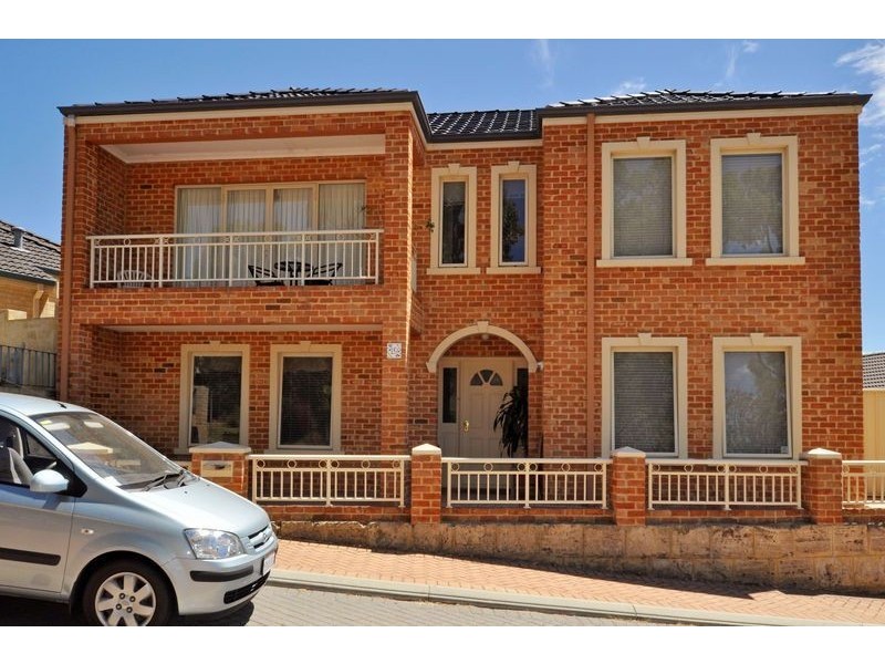 19 Shelduck Crescent, Joondalup WA 6027