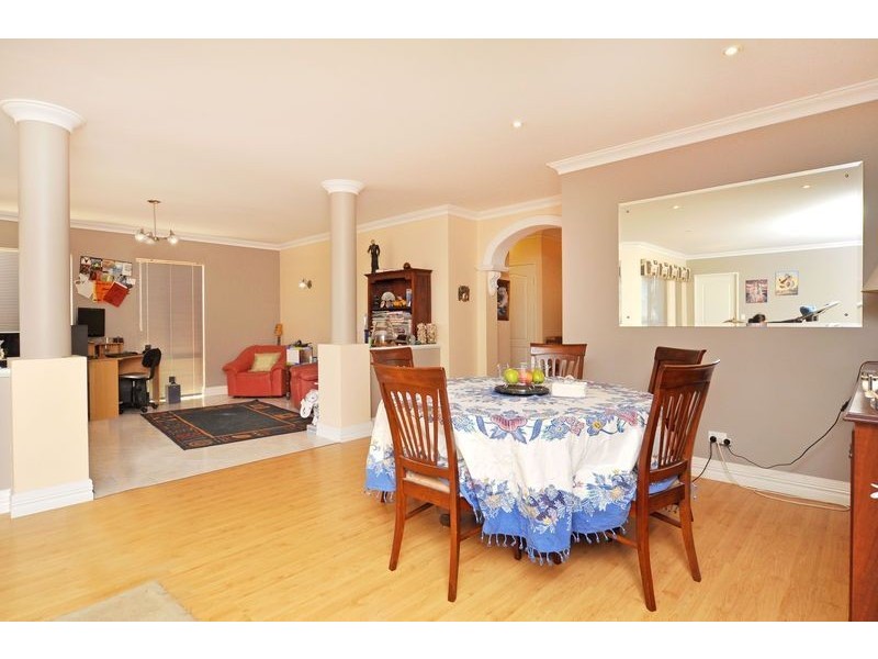 19 Shelduck Crescent, Joondalup WA 6027