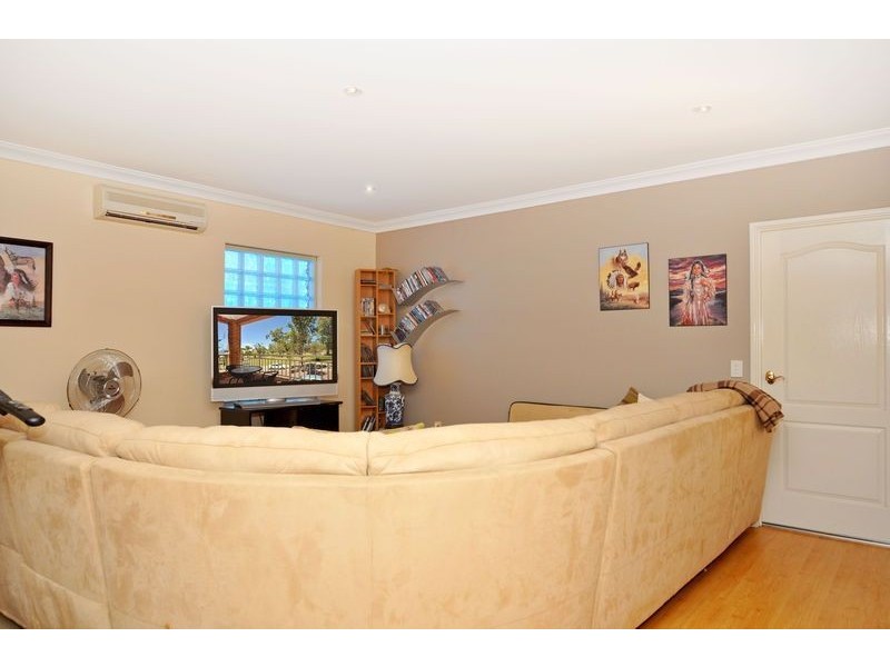 19 Shelduck Crescent, Joondalup WA 6027